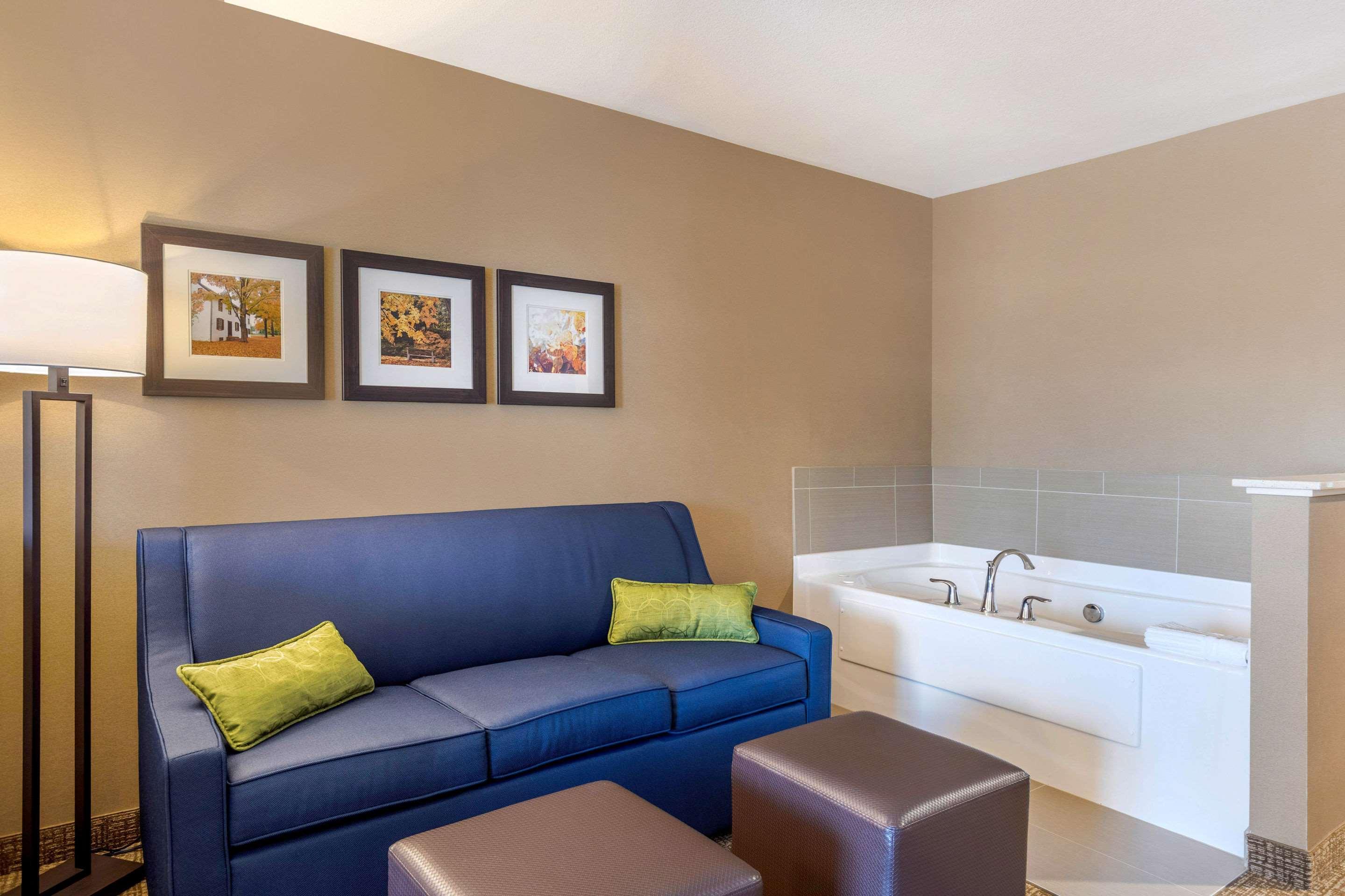 Comfort Inn & Suites Schenectady - Scotia Buitenkant foto