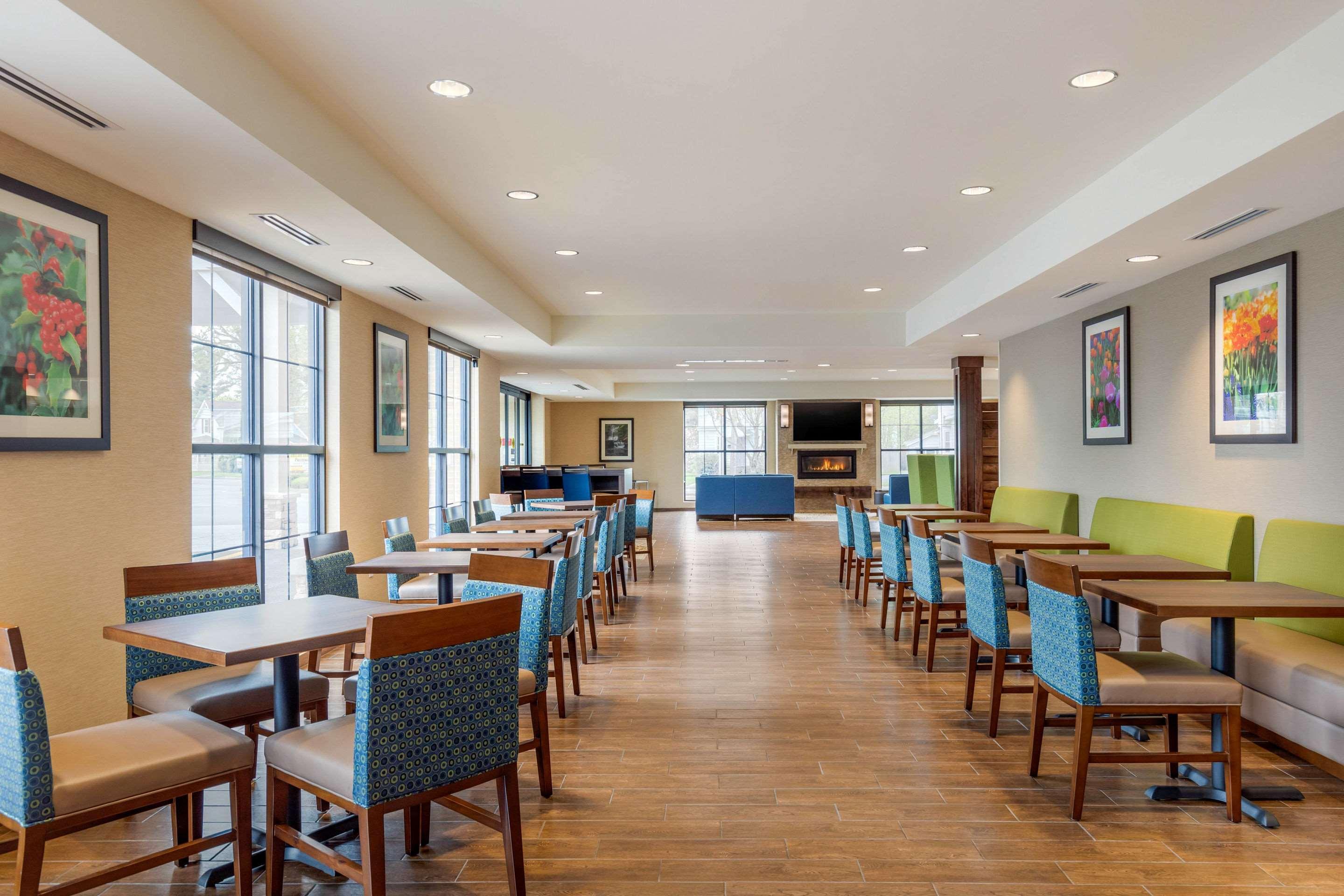 Comfort Inn & Suites Schenectady - Scotia Buitenkant foto