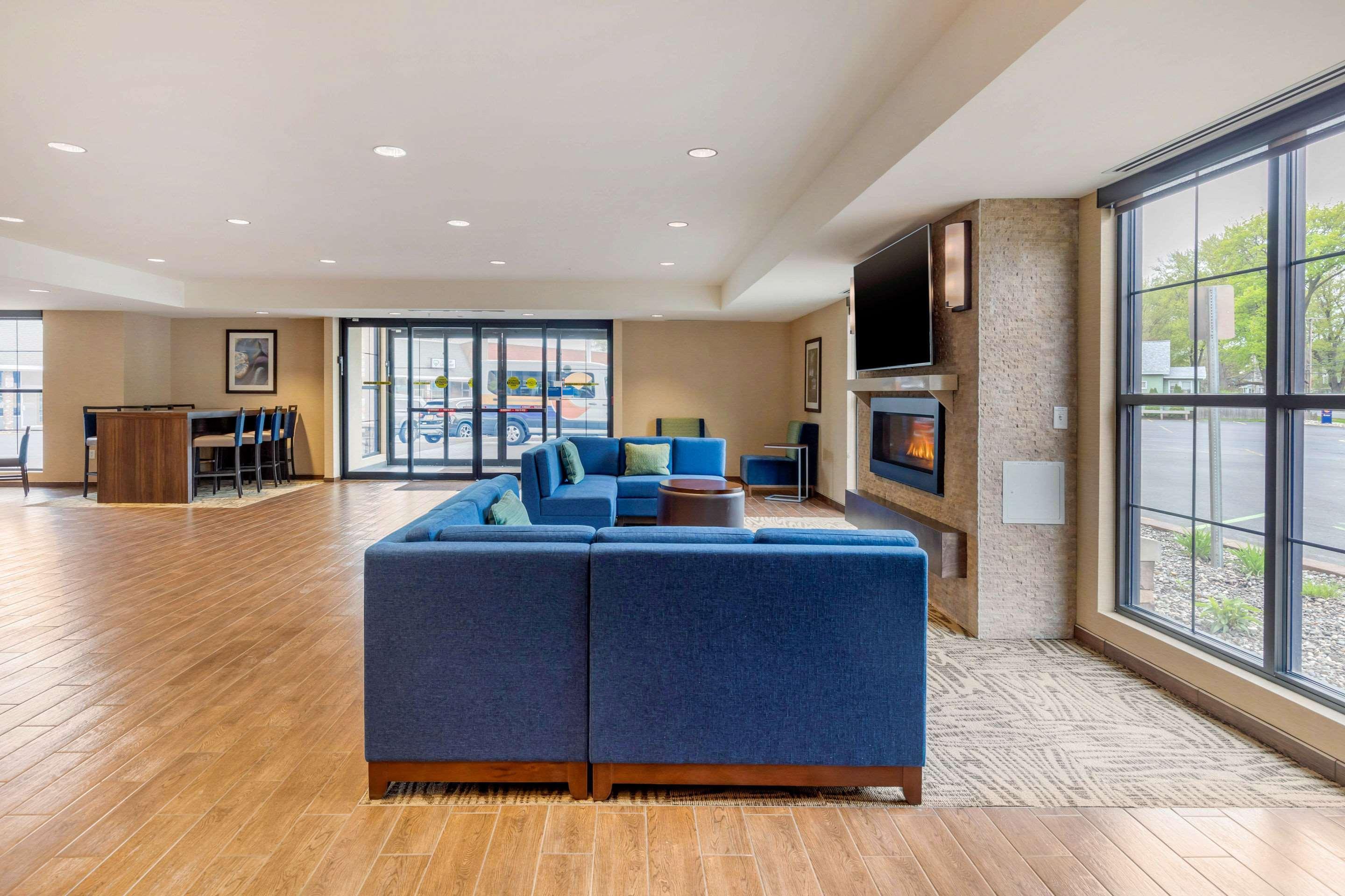 Comfort Inn & Suites Schenectady - Scotia Buitenkant foto