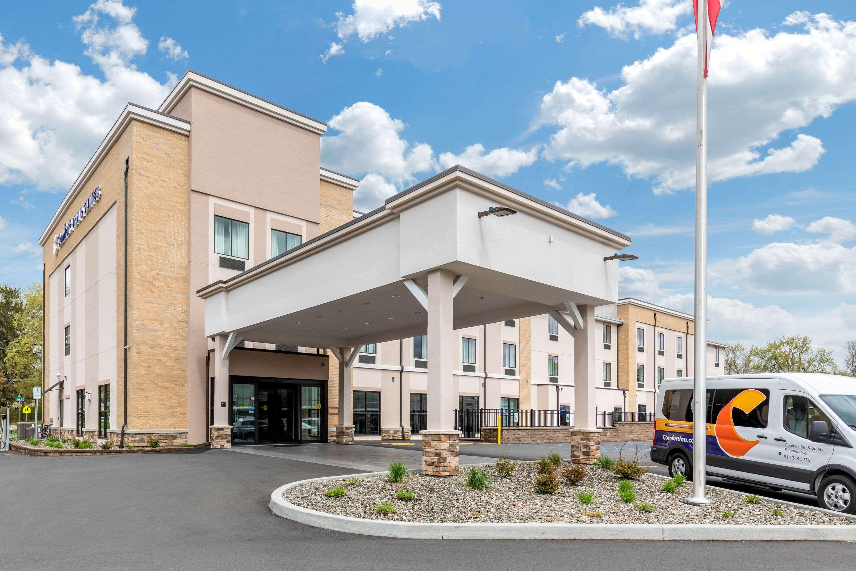 Comfort Inn & Suites Schenectady - Scotia Buitenkant foto