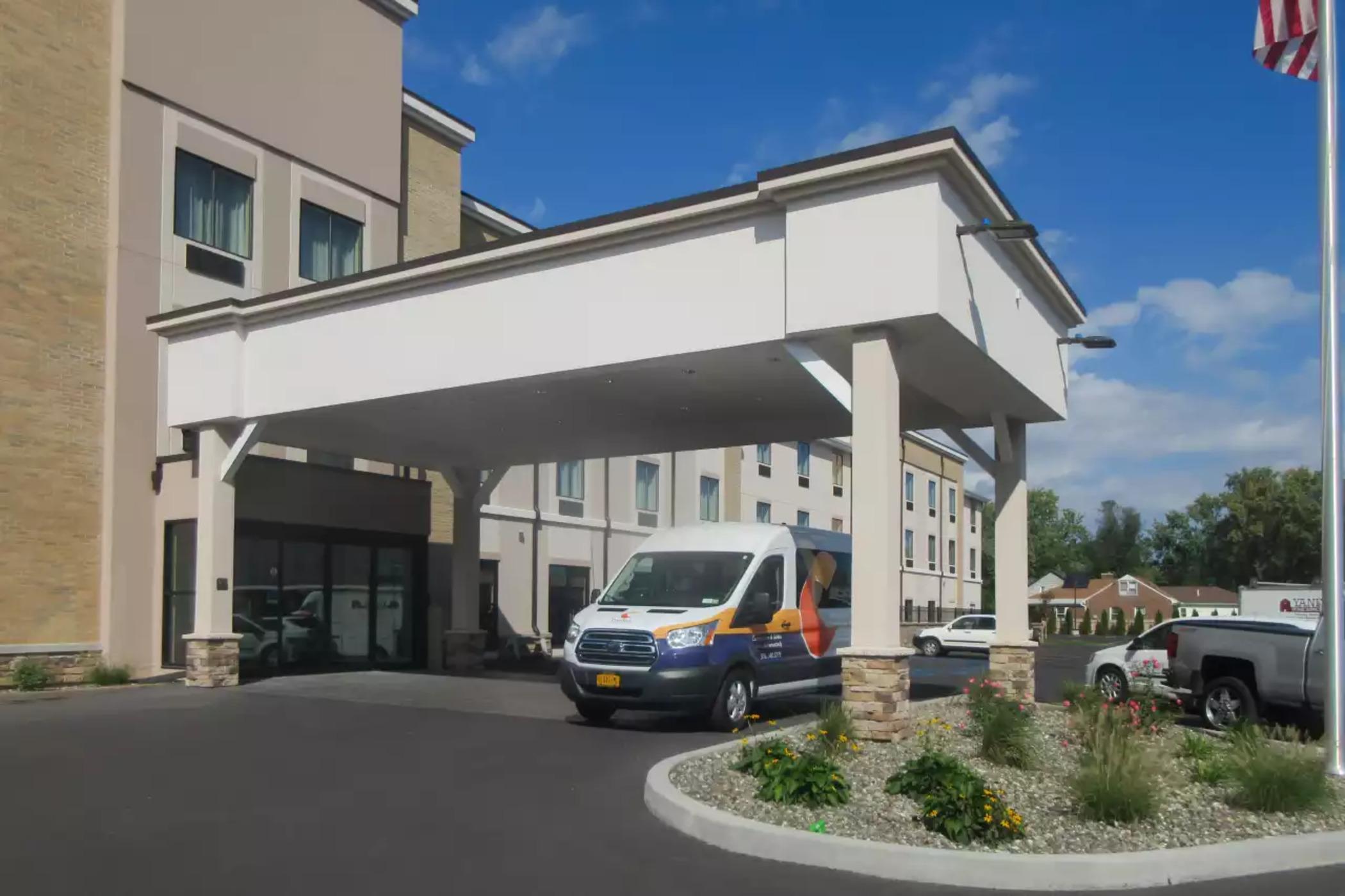Comfort Inn & Suites Schenectady - Scotia Buitenkant foto