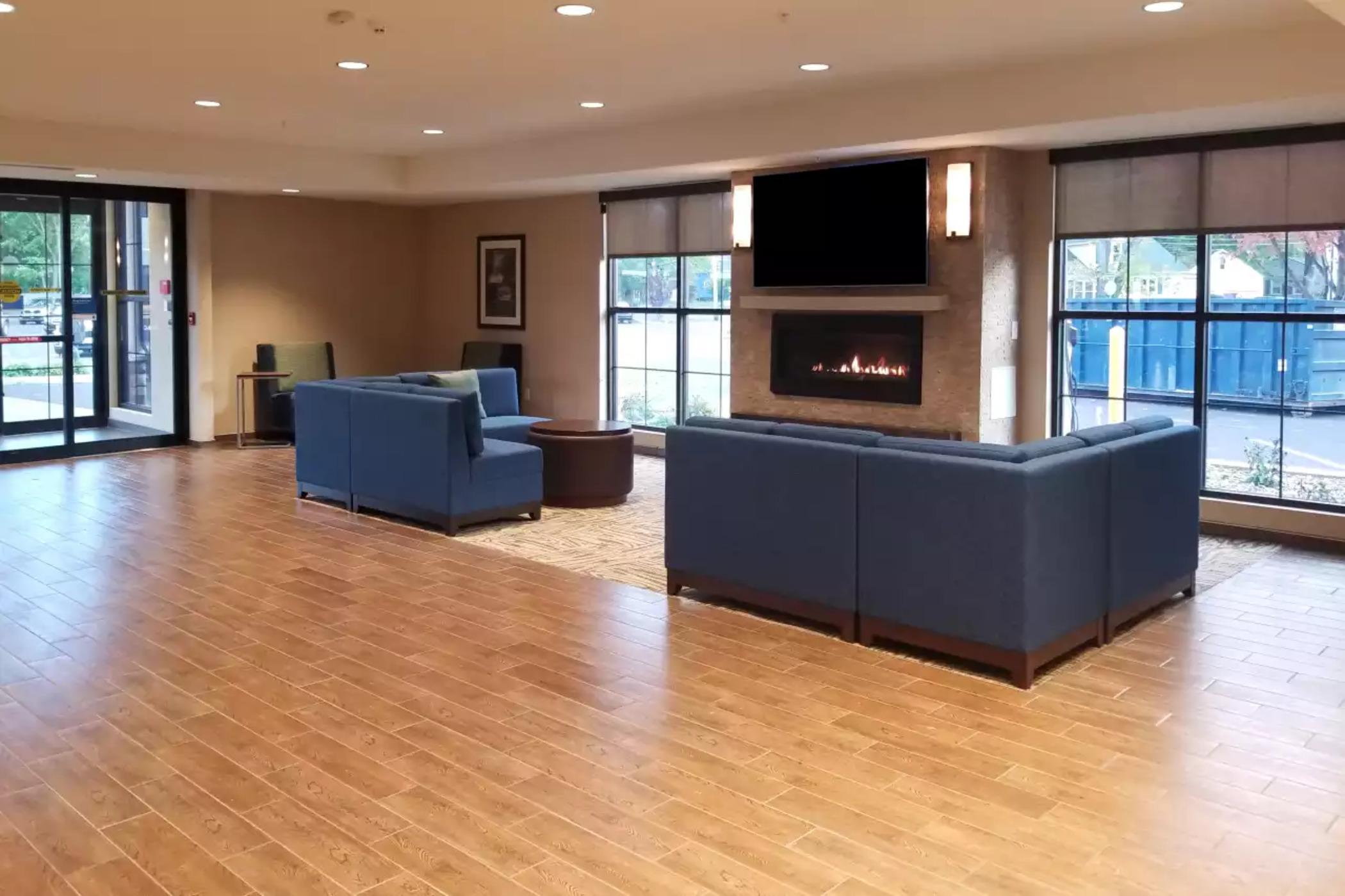 Comfort Inn & Suites Schenectady - Scotia Buitenkant foto