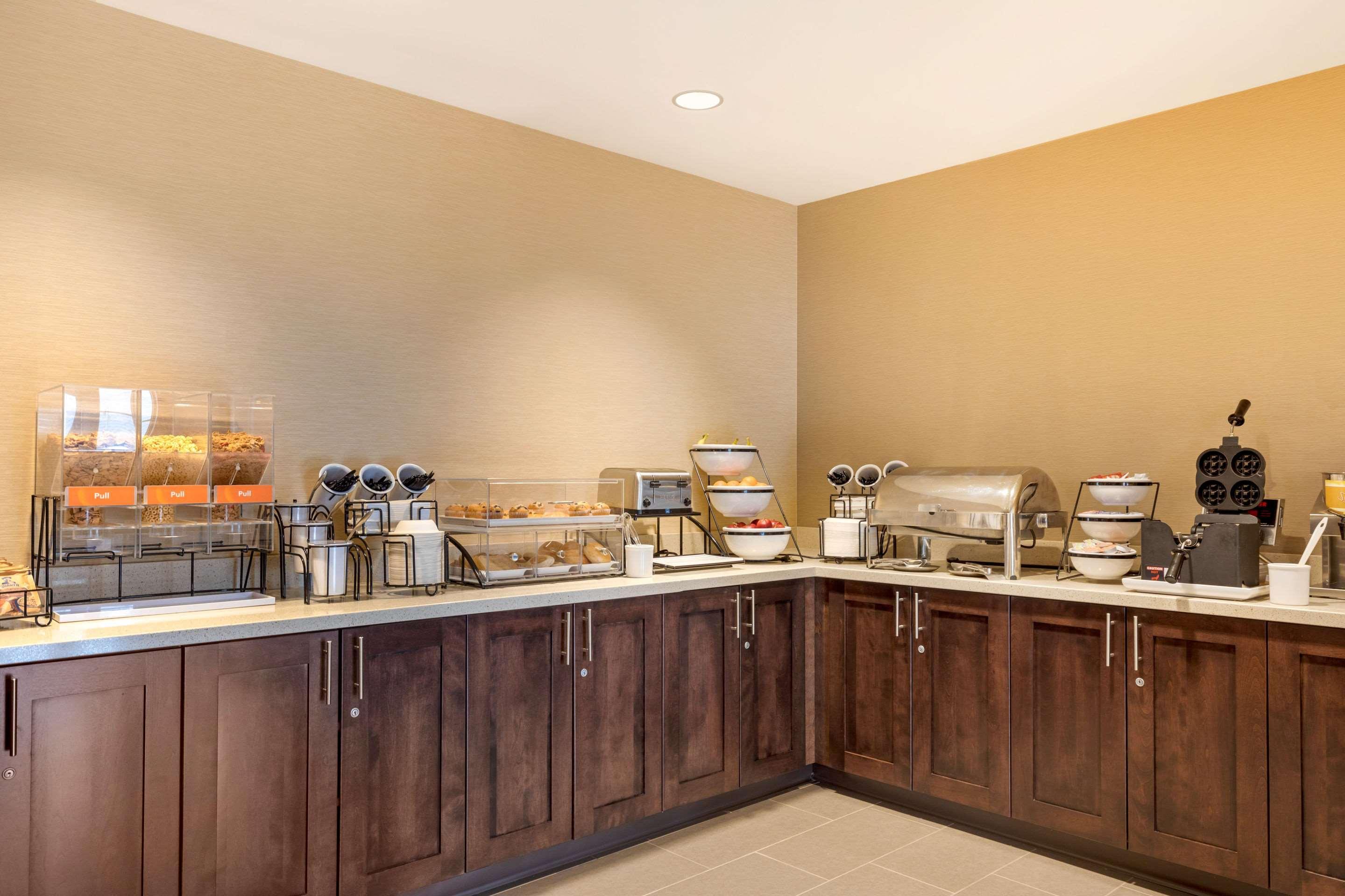 Comfort Inn & Suites Schenectady - Scotia Buitenkant foto